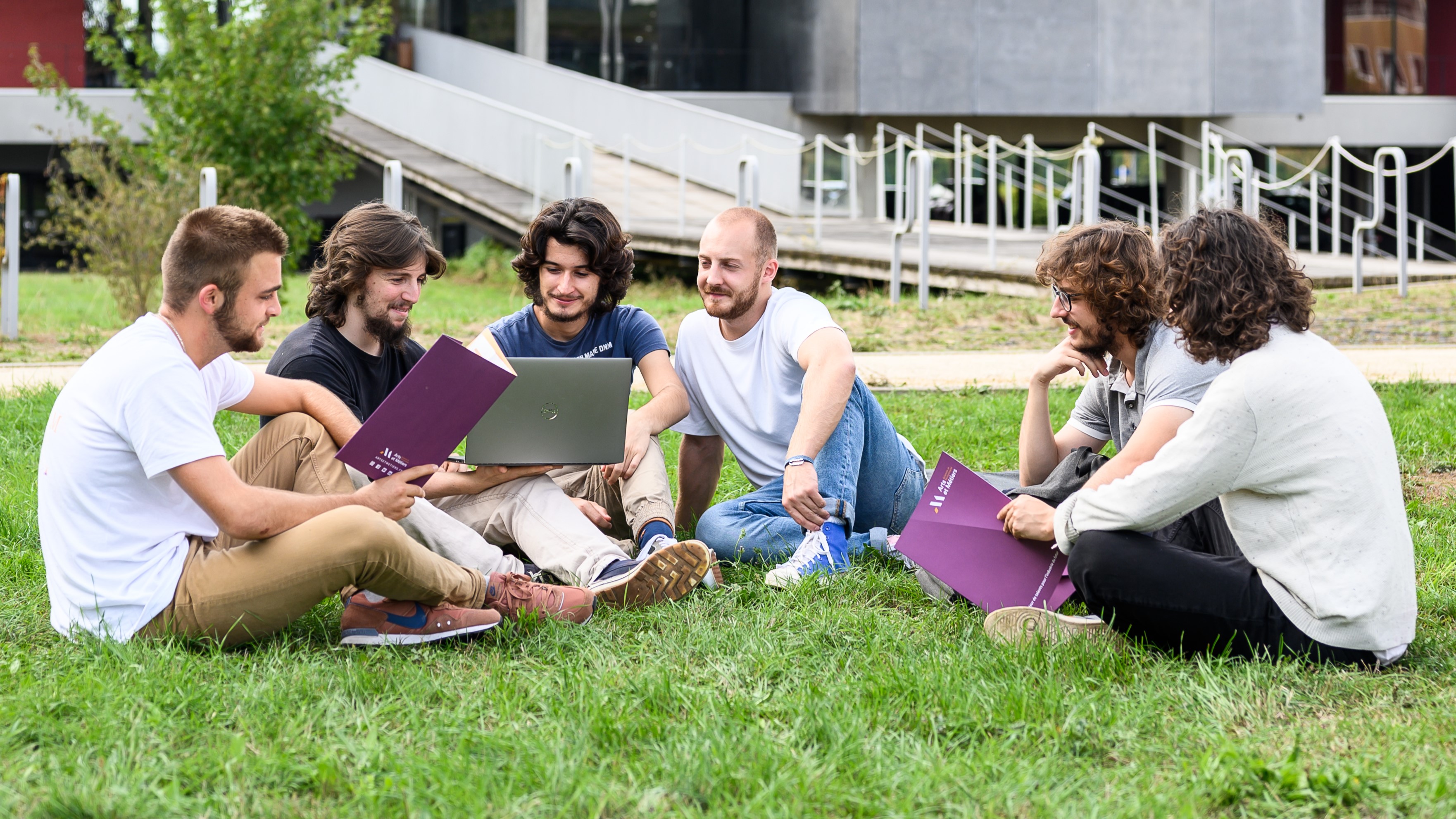 Les Mastères Spécialisés Arts et Métiers dans le Classement Eduniversal 2024 ! Arts et métiers
